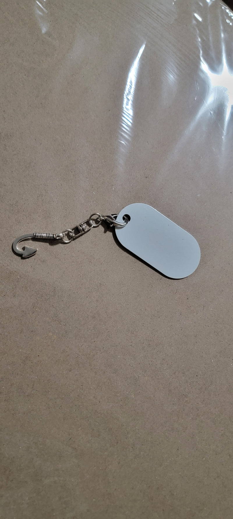 Fishing hook charm with dog tag aluminum disc