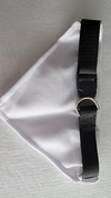 Close view of the black adjustable buckle strap