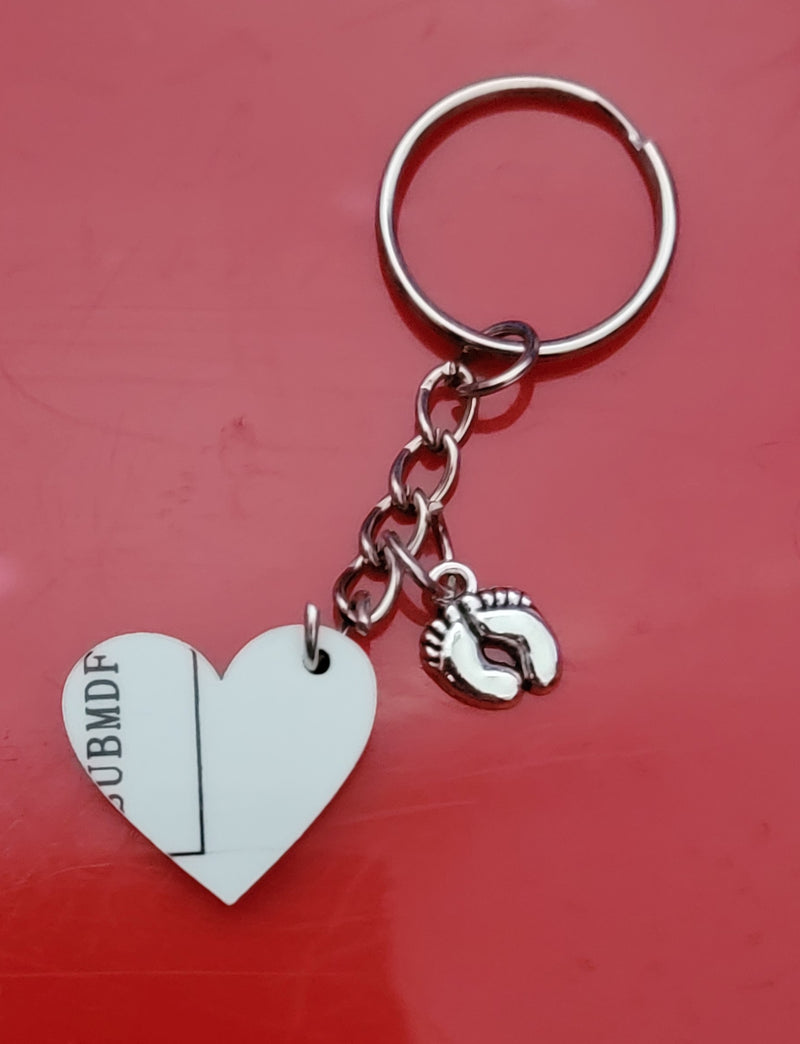 Mdf heart double sided sublimation with  Baby Feet with sublimation disc