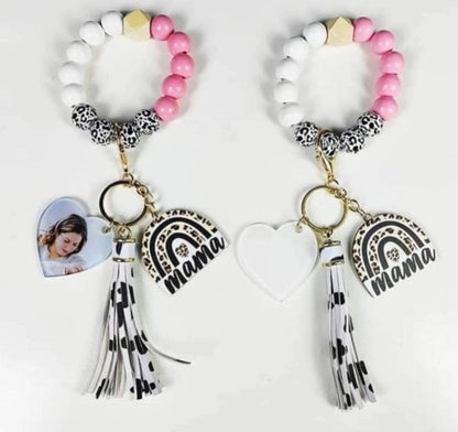 MAMA  WOODEN BEADS WITH ACRYLIC HEART DISC FOR SUBLIMATION