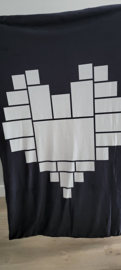 40 x 60 Heart panel blanket velvet 0lush